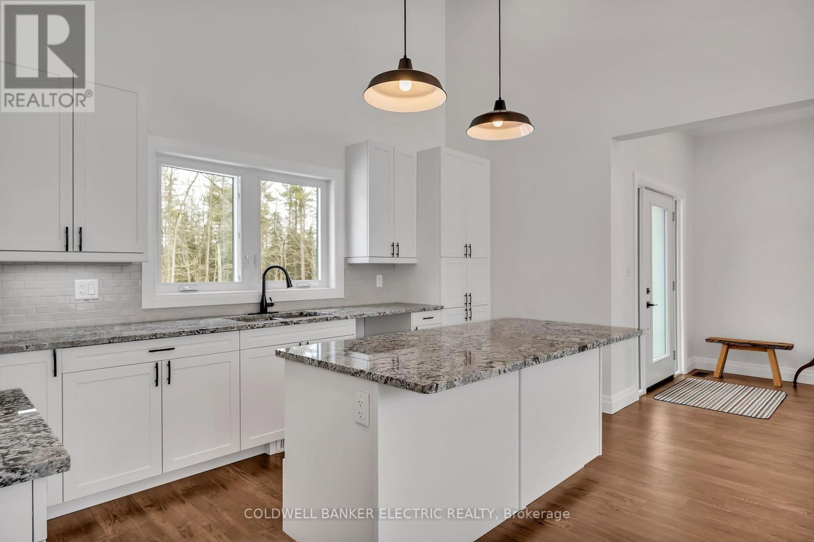 50 MAPLE ROAD Image 9