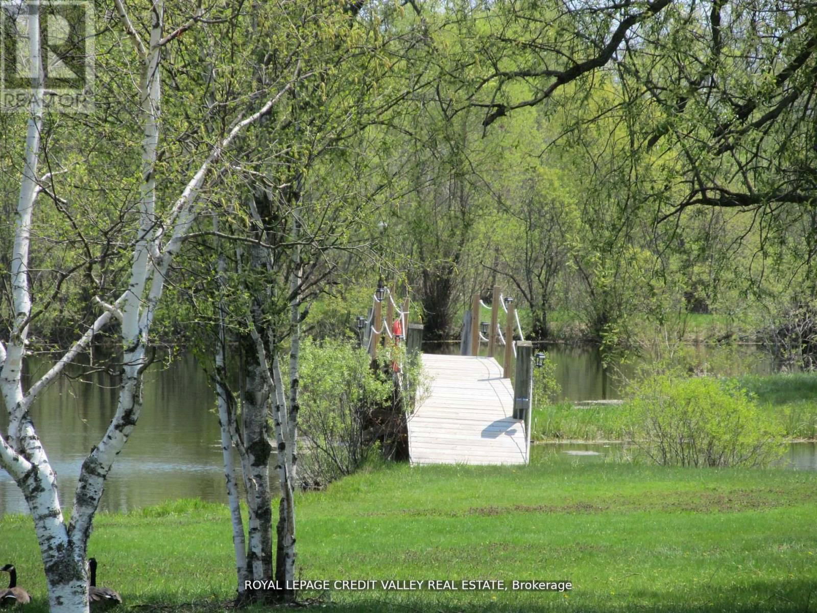 476345 3RD LINE Image 12