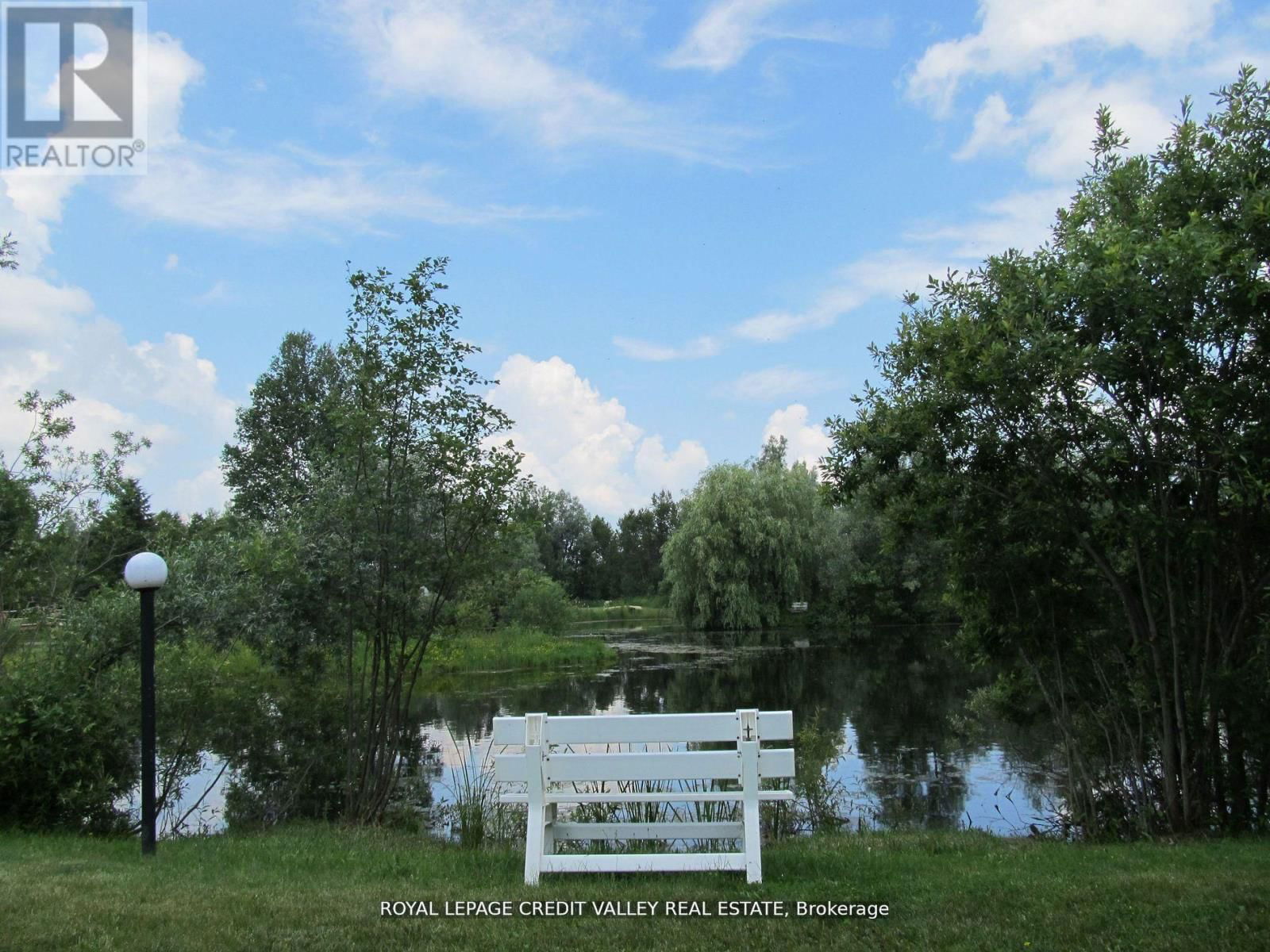 476345 3RD LINE Image 16