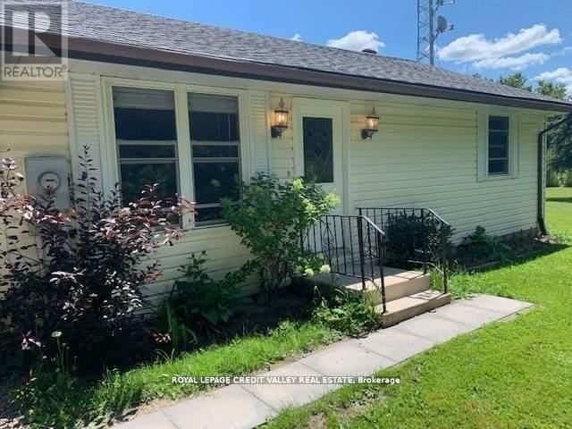 476345 3RD LINE Image 26
