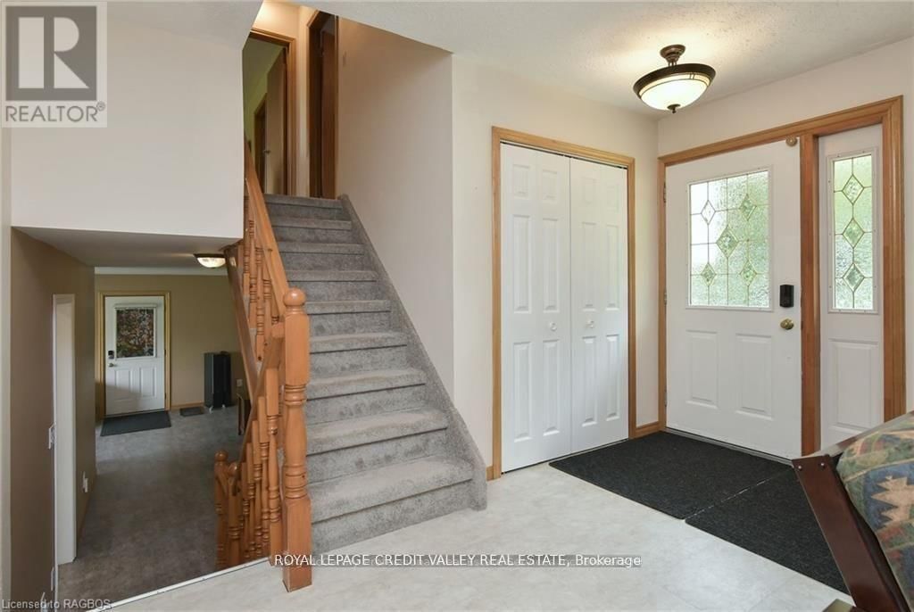 476345 3RD LINE Image 37