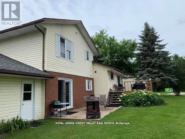 476345 3RD LINE Image 40