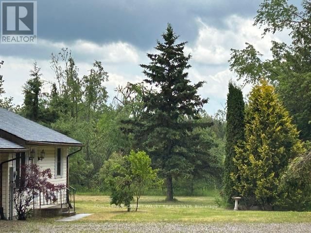 476345 3RD LINE Image 47