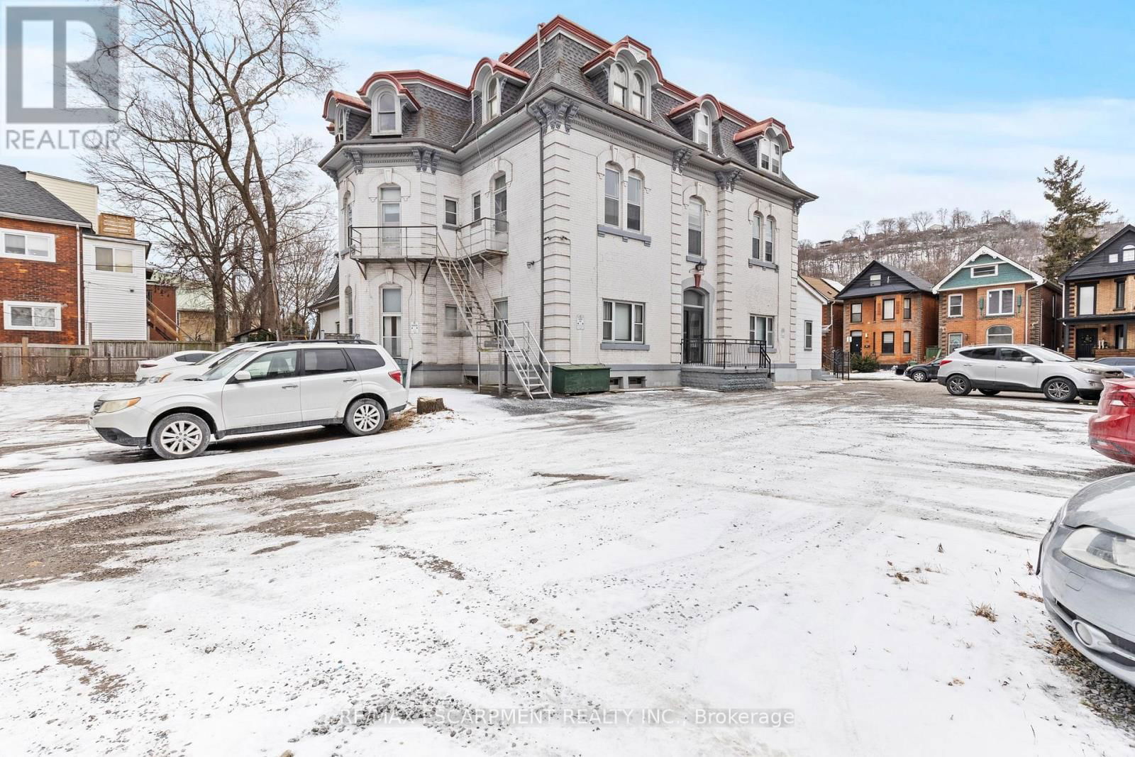 17 WEBBER AVENUE Image 3