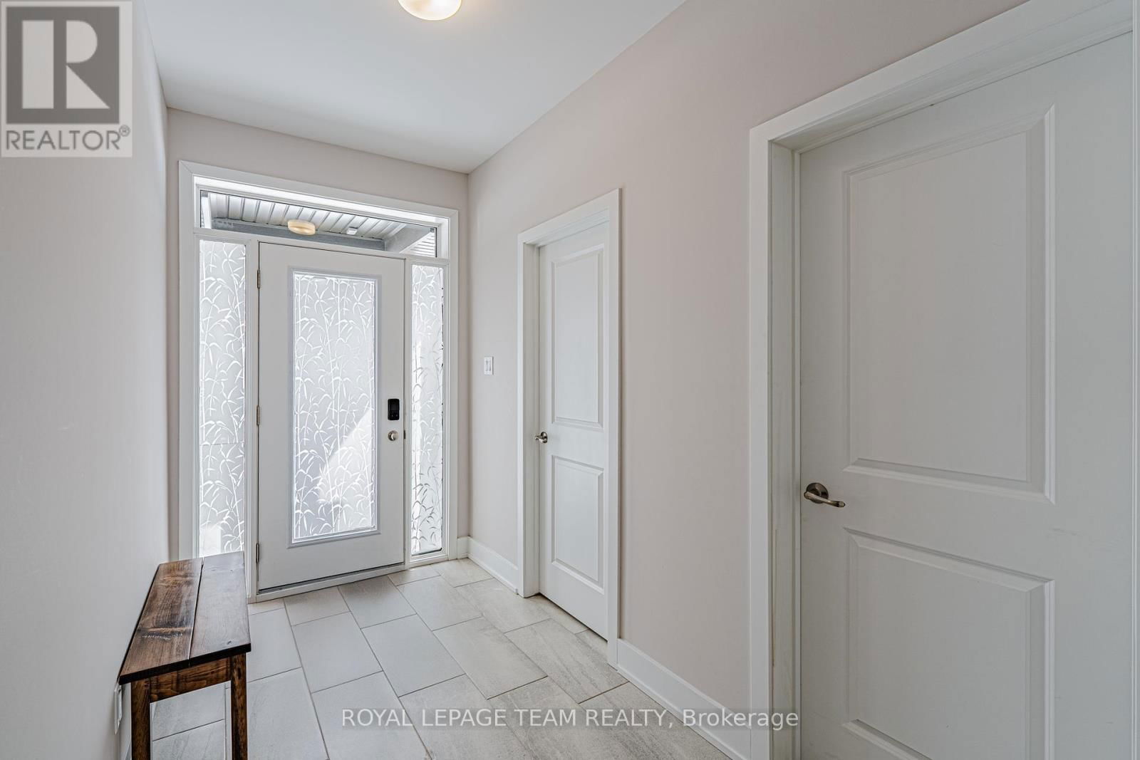 863 MOONRISE TERRACE Image 3