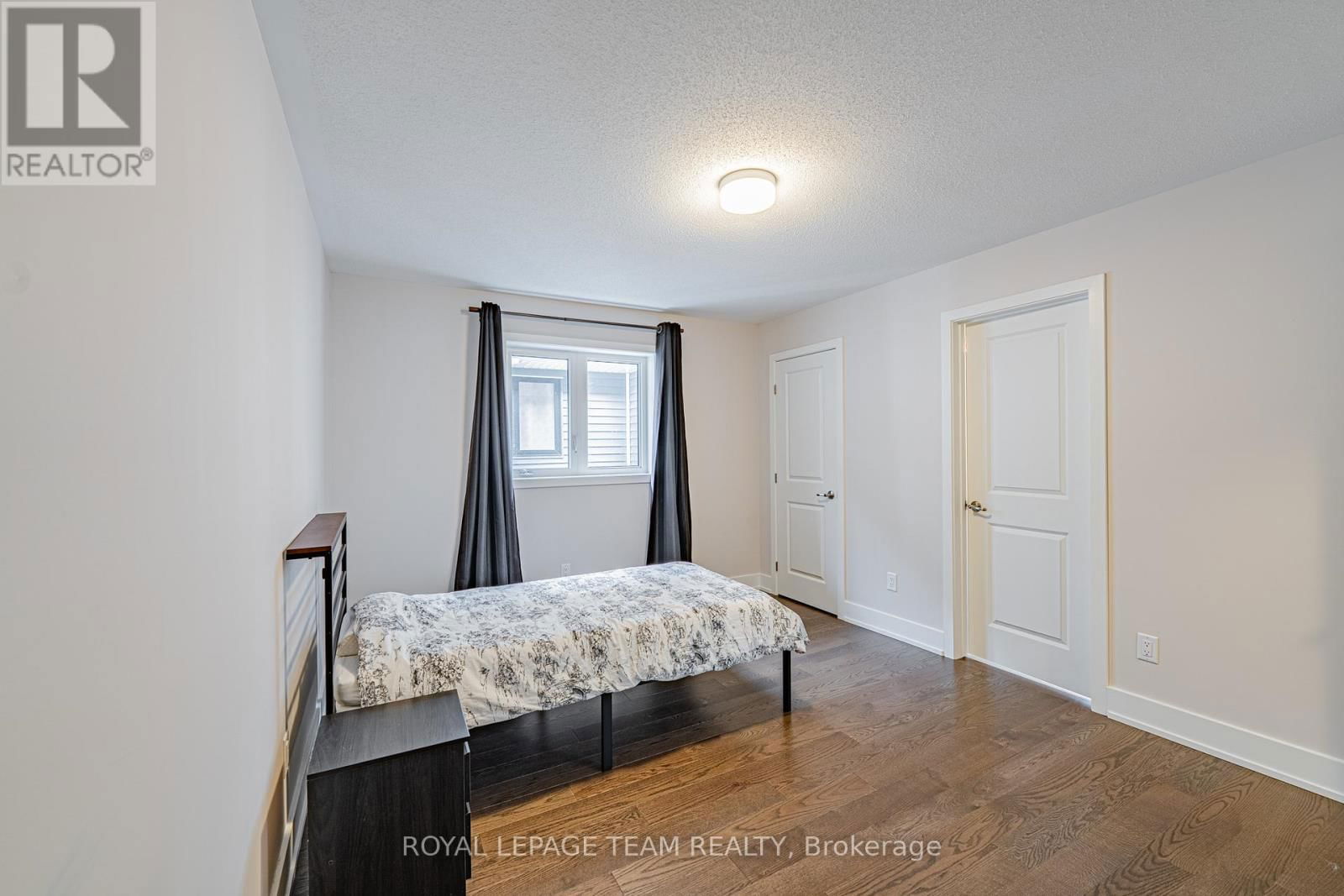 863 MOONRISE TERRACE Image 42