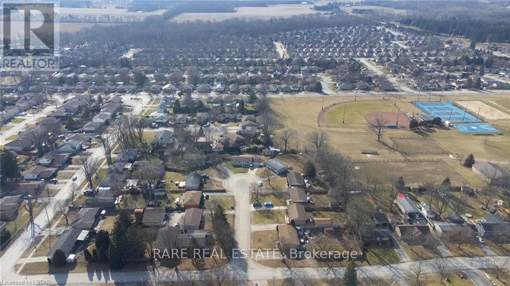 314 LAUGHTON CRESCENT Image 40