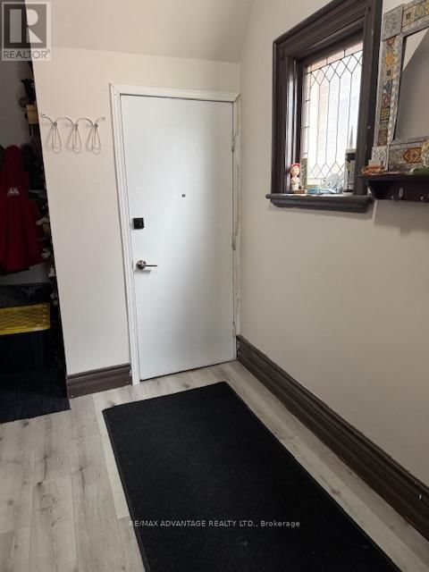191 WHARNCLIFFE ROAD SOUTH Image 1