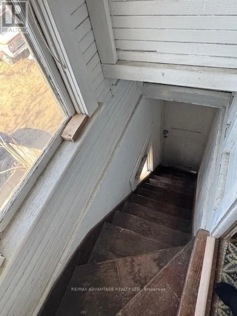 191 WHARNCLIFFE ROAD SOUTH Image 16