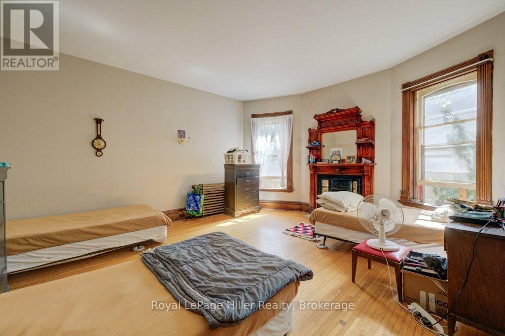 28 WILSON STREET Image 24