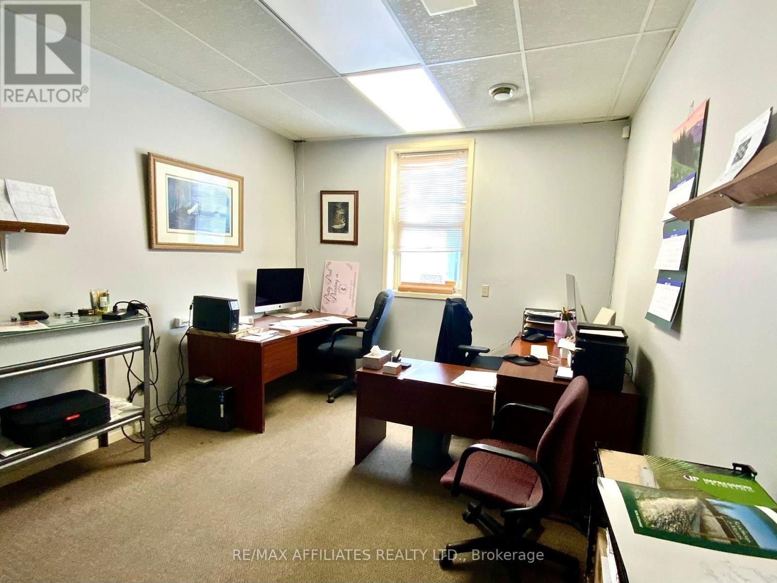 51 ABBOTT STREET NORTH Image 11