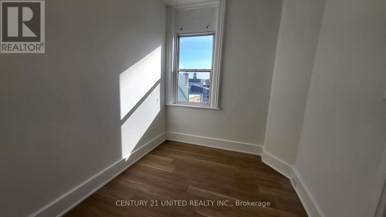 7 - 172.5 HUNTER STREET Image 4