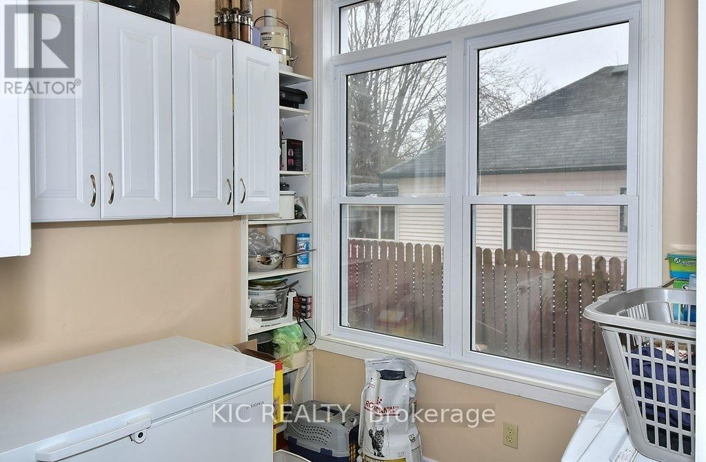 46 QUEEN STREET Image 16