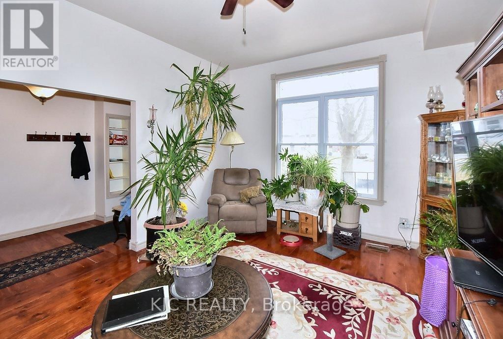 46 QUEEN STREET Image 5