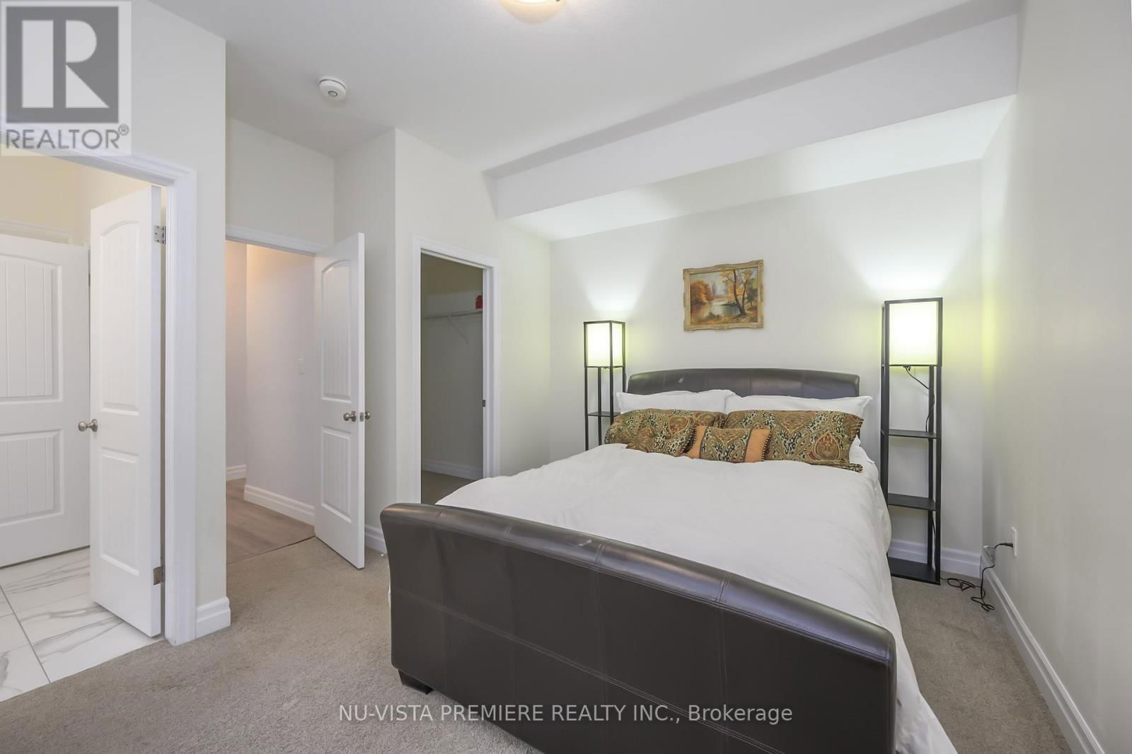 105 GILMOUR DRIVE Image 17