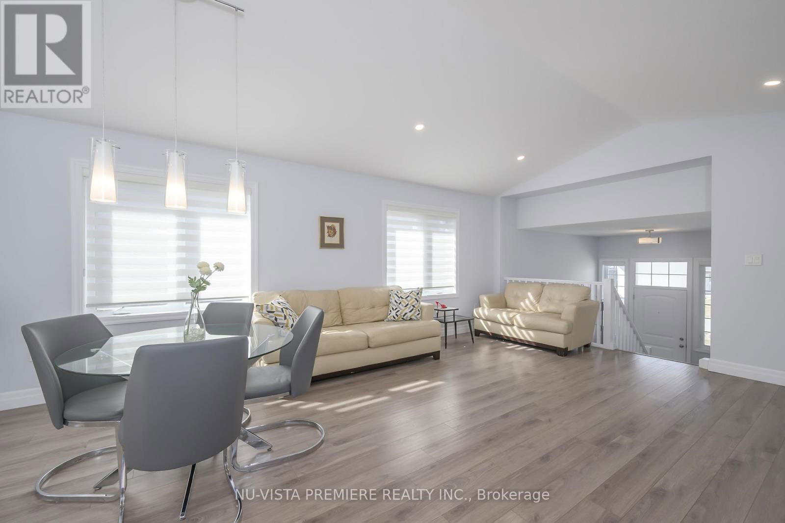 105 GILMOUR DRIVE Image 7