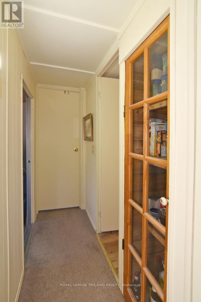 35 - 9385 IPPERWASH ROAD Image 10