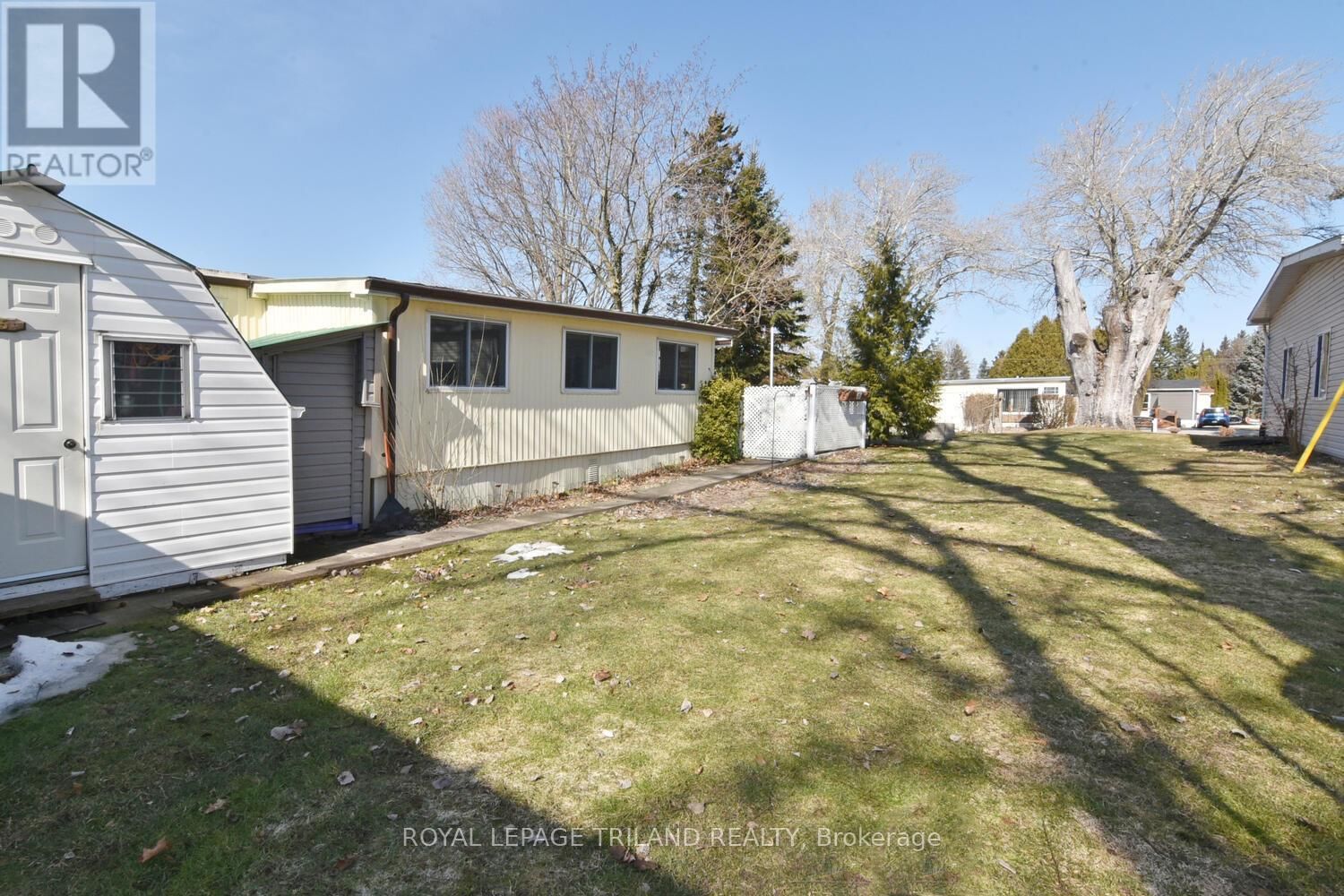 35 - 9385 IPPERWASH ROAD Image 19