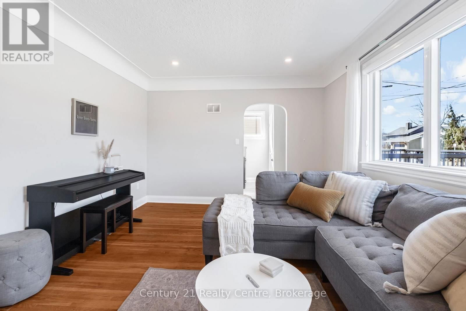22 NORTHHAVEN ROAD Image 11