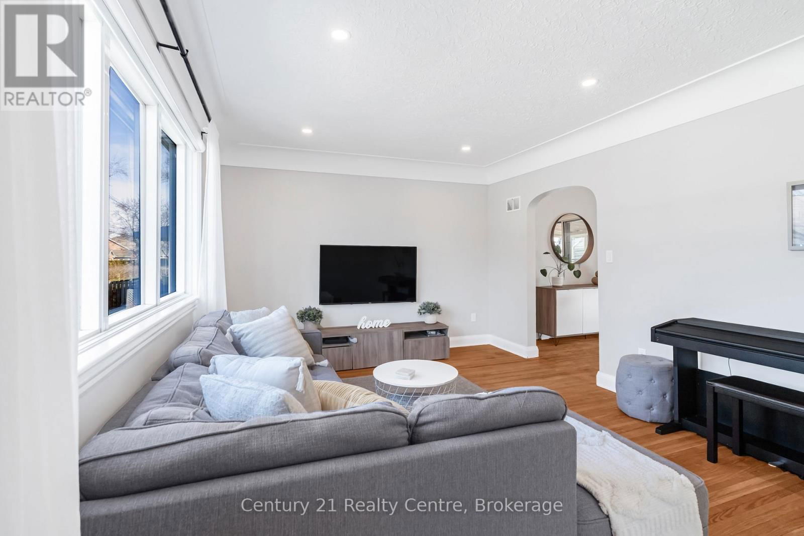22 NORTHHAVEN ROAD Image 12