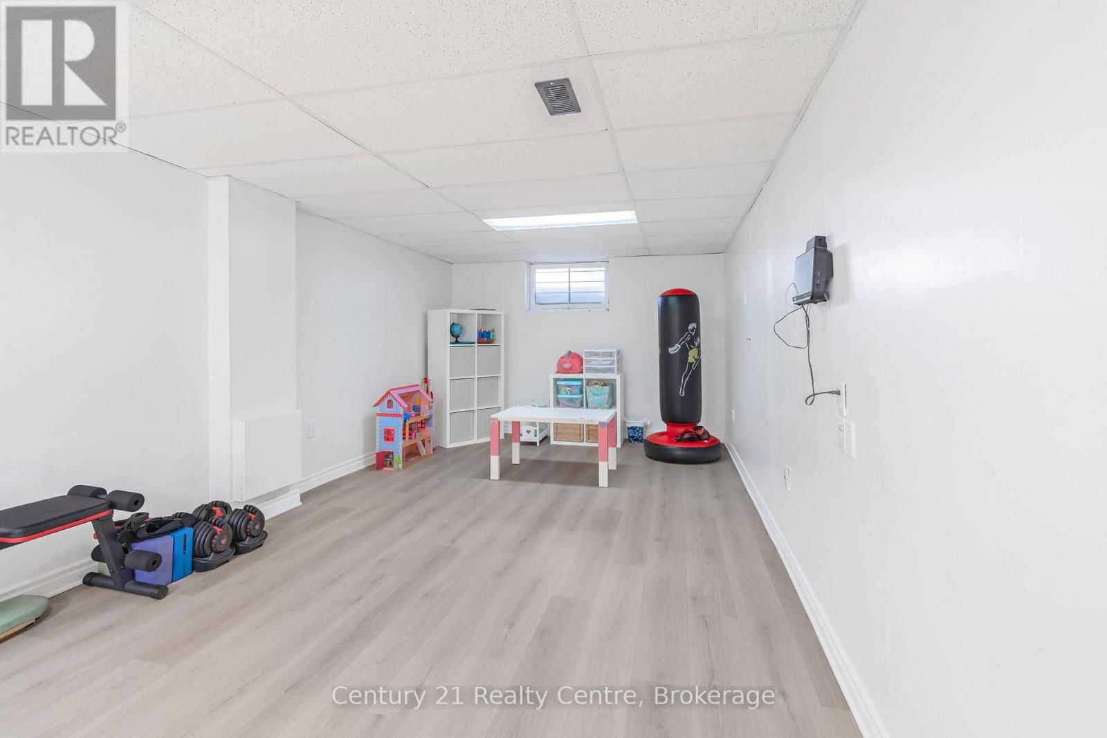 22 NORTHHAVEN ROAD Image 29