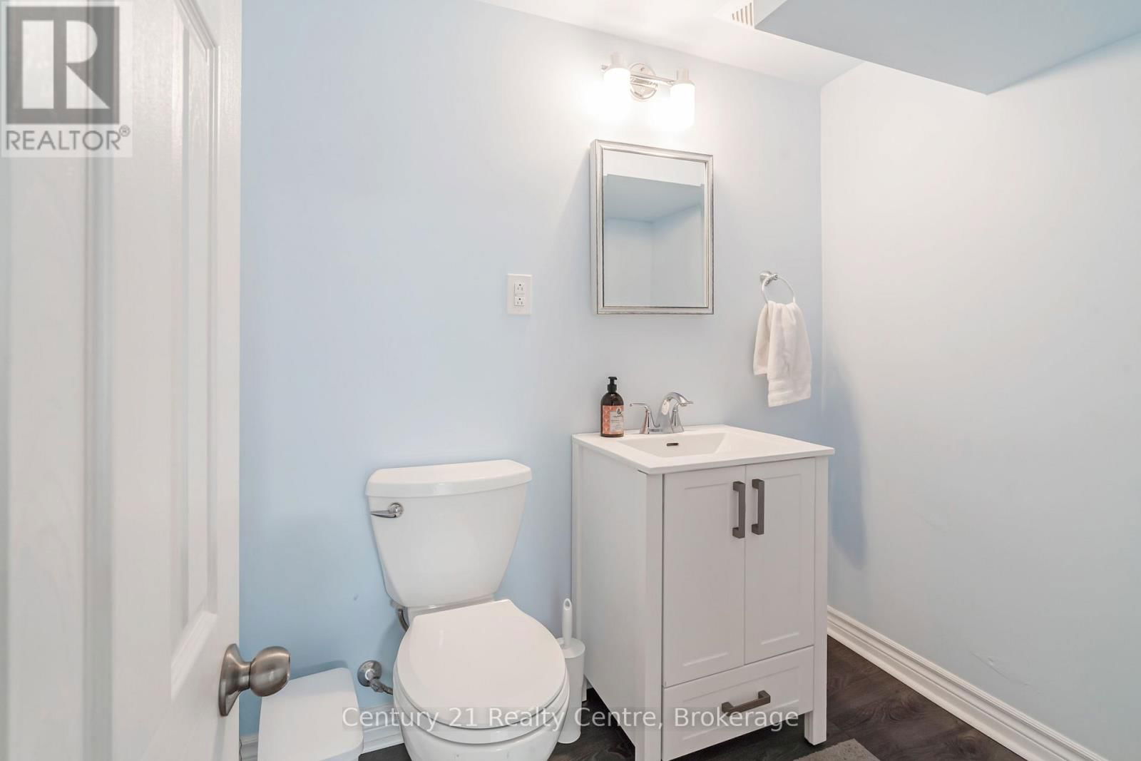 22 NORTHHAVEN ROAD Image 31