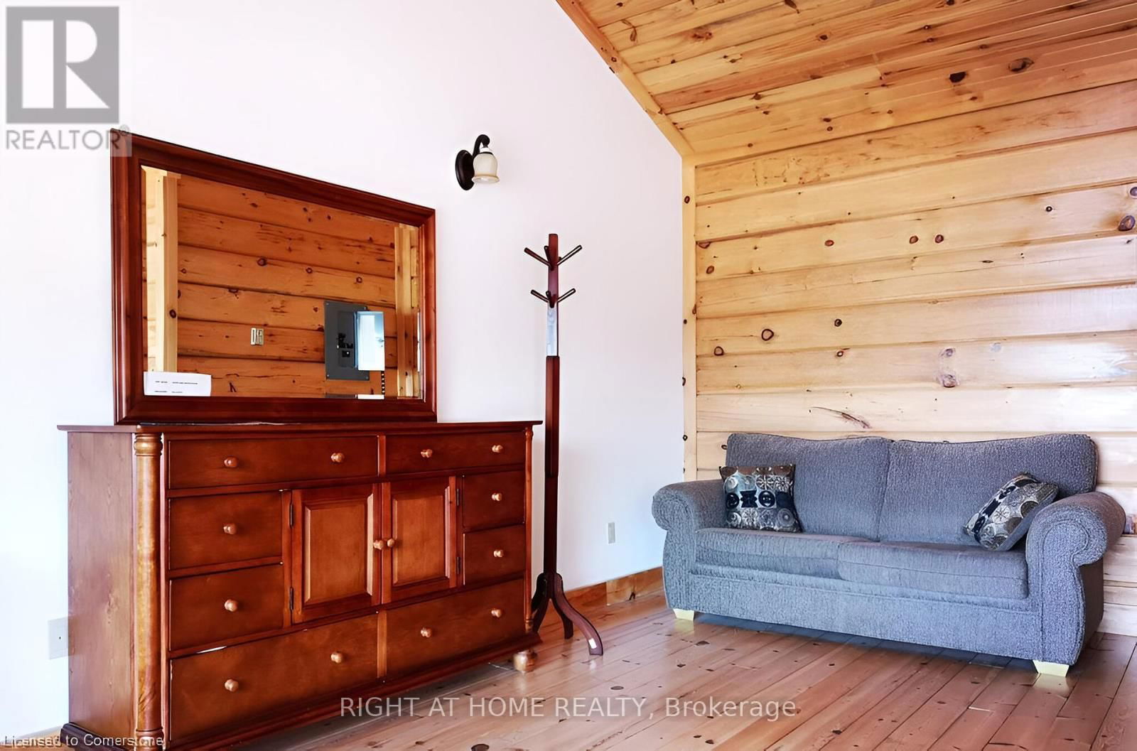2937 OLD BARRYS BAY ROAD Image 12