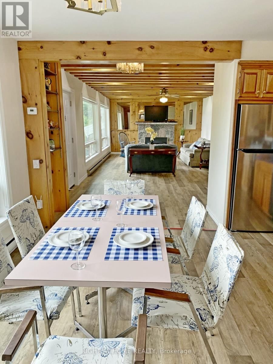 2937 OLD BARRYS BAY ROAD Image 31