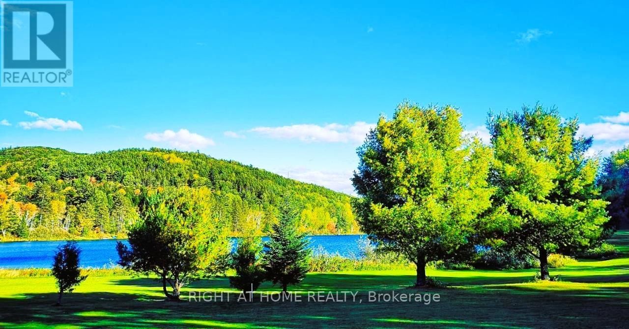 2937 OLD BARRYS BAY ROAD Image 37