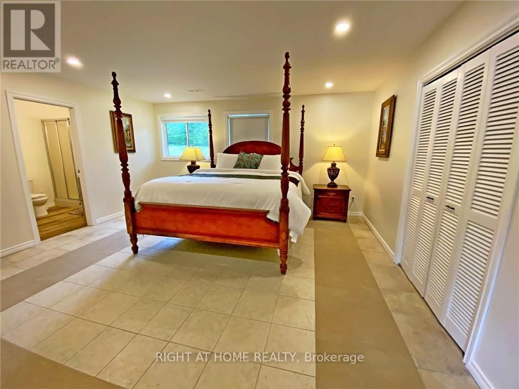 2937 OLD BARRYS BAY ROAD Image 44