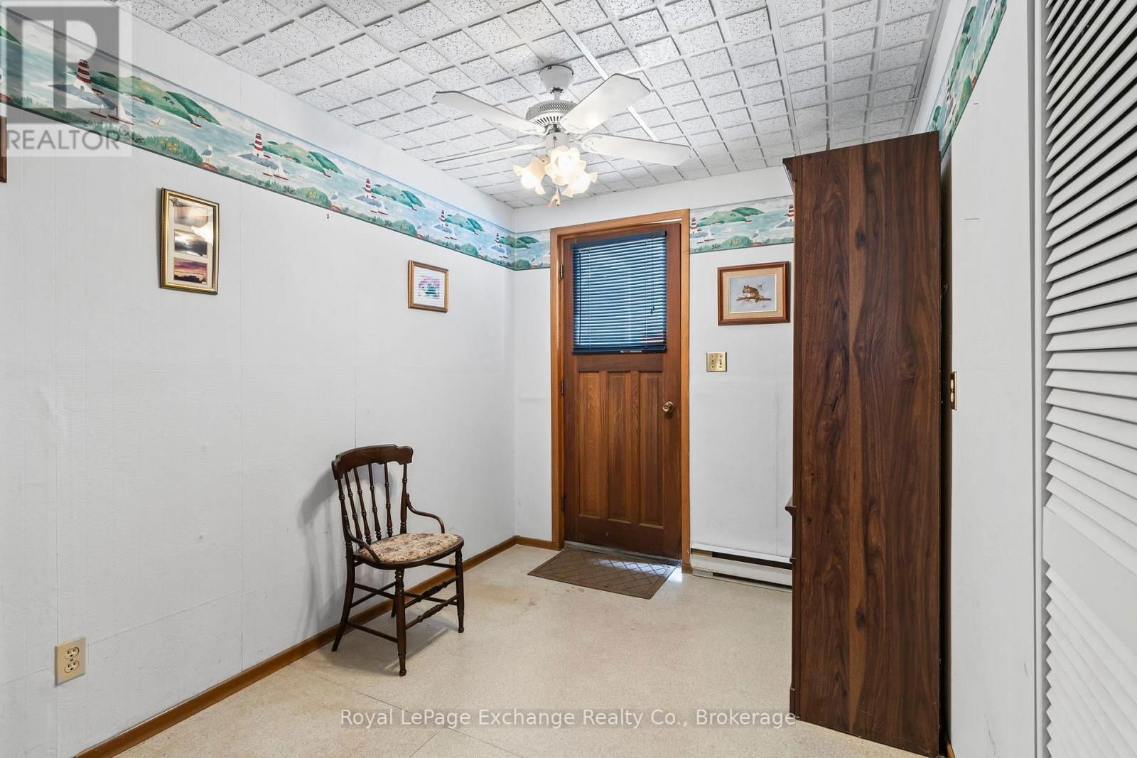 929 SAUGEEN STREET Image 25