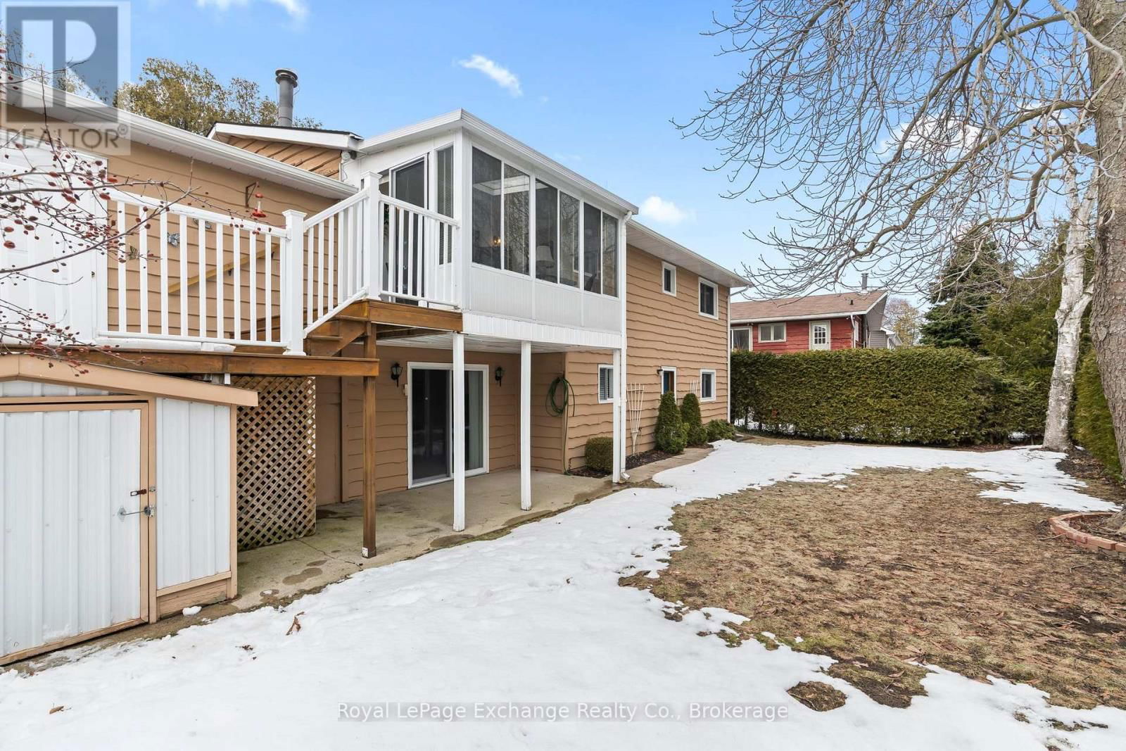 929 SAUGEEN STREET Image 28