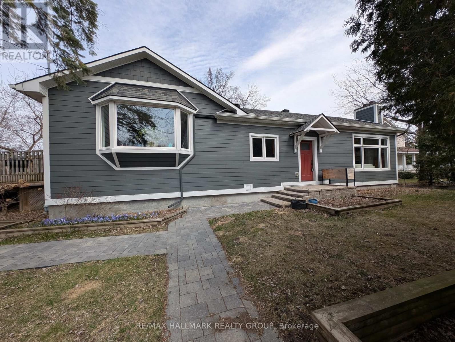2767 CASCADES AVENUE Image 1