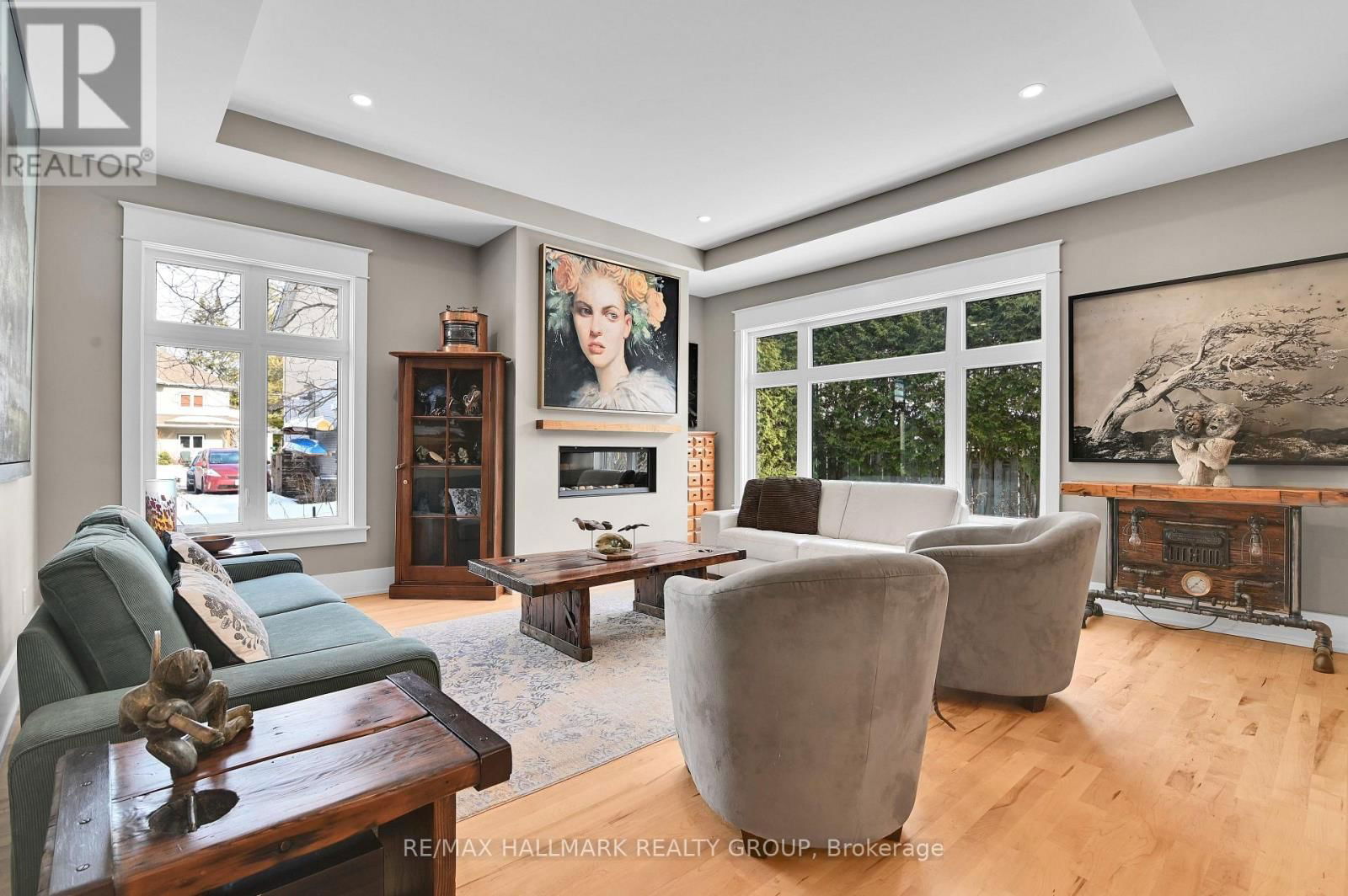 2767 CASCADES AVENUE Image 16