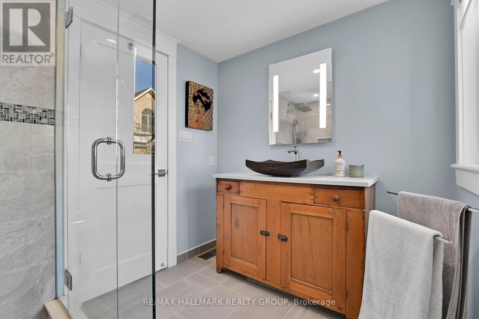 2767 CASCADES AVENUE Image 27