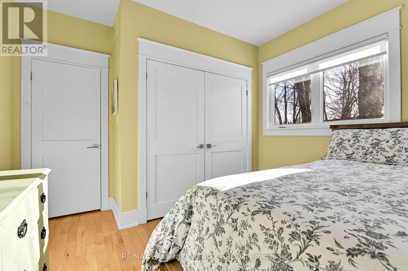 2767 CASCADES AVENUE Image 31