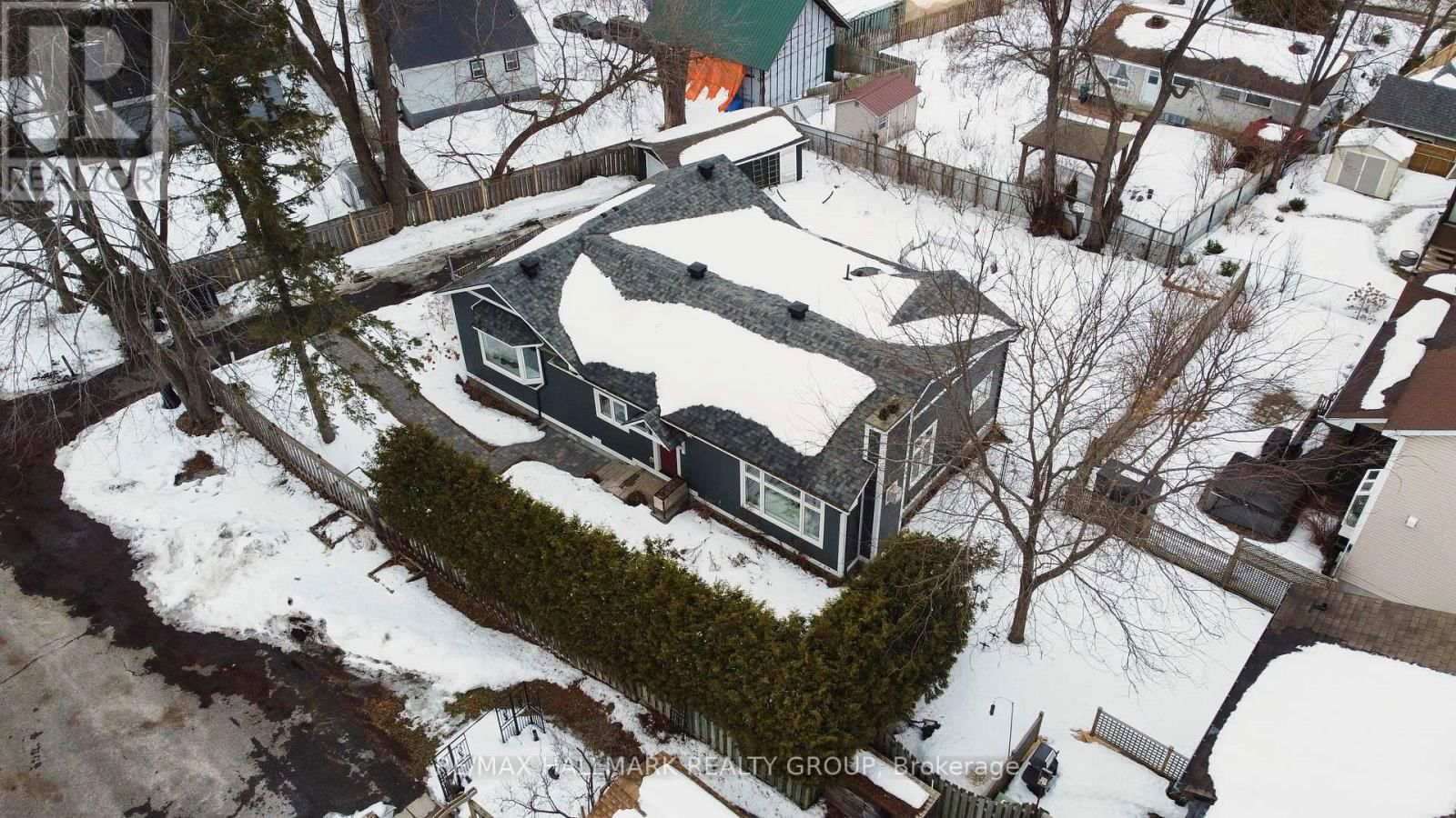 2767 CASCADES AVENUE Image 40