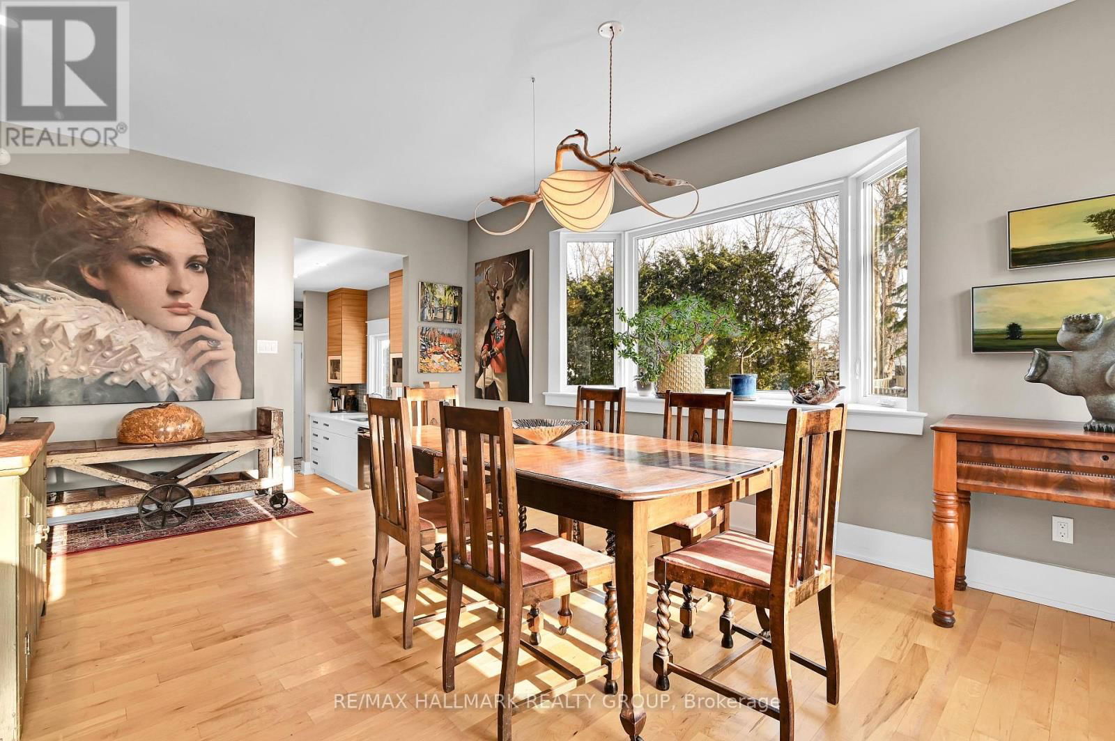 2767 CASCADES AVENUE Image 8