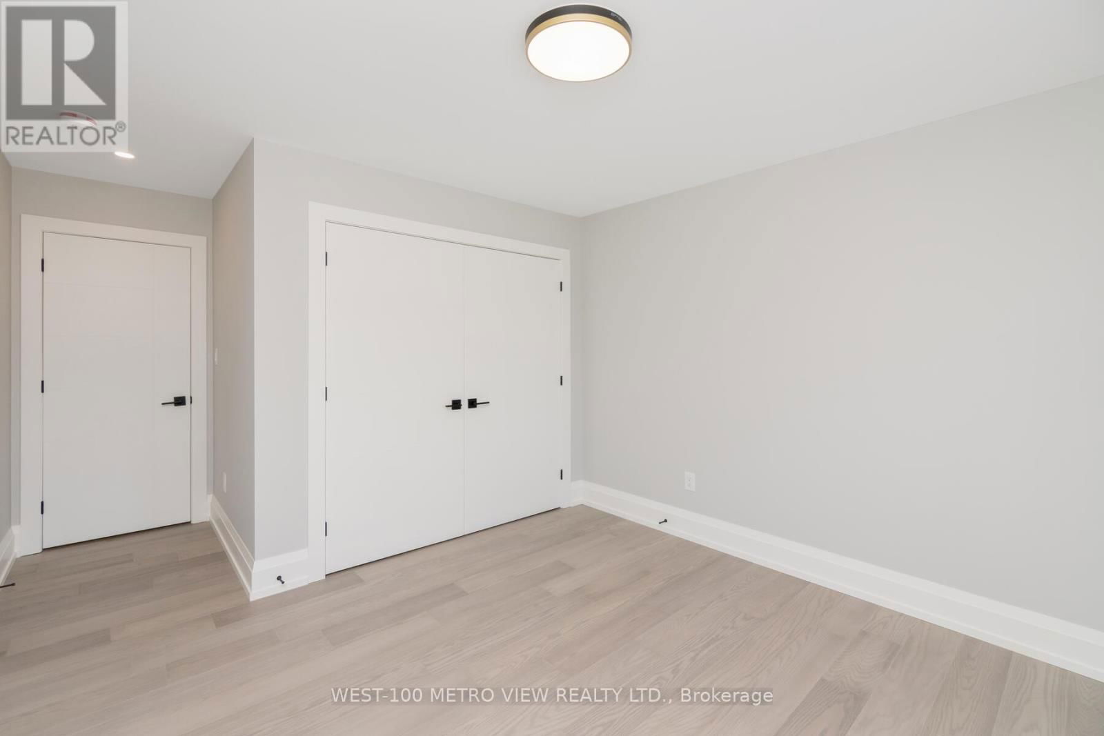 3607 CAROLINIA COURT Image 24