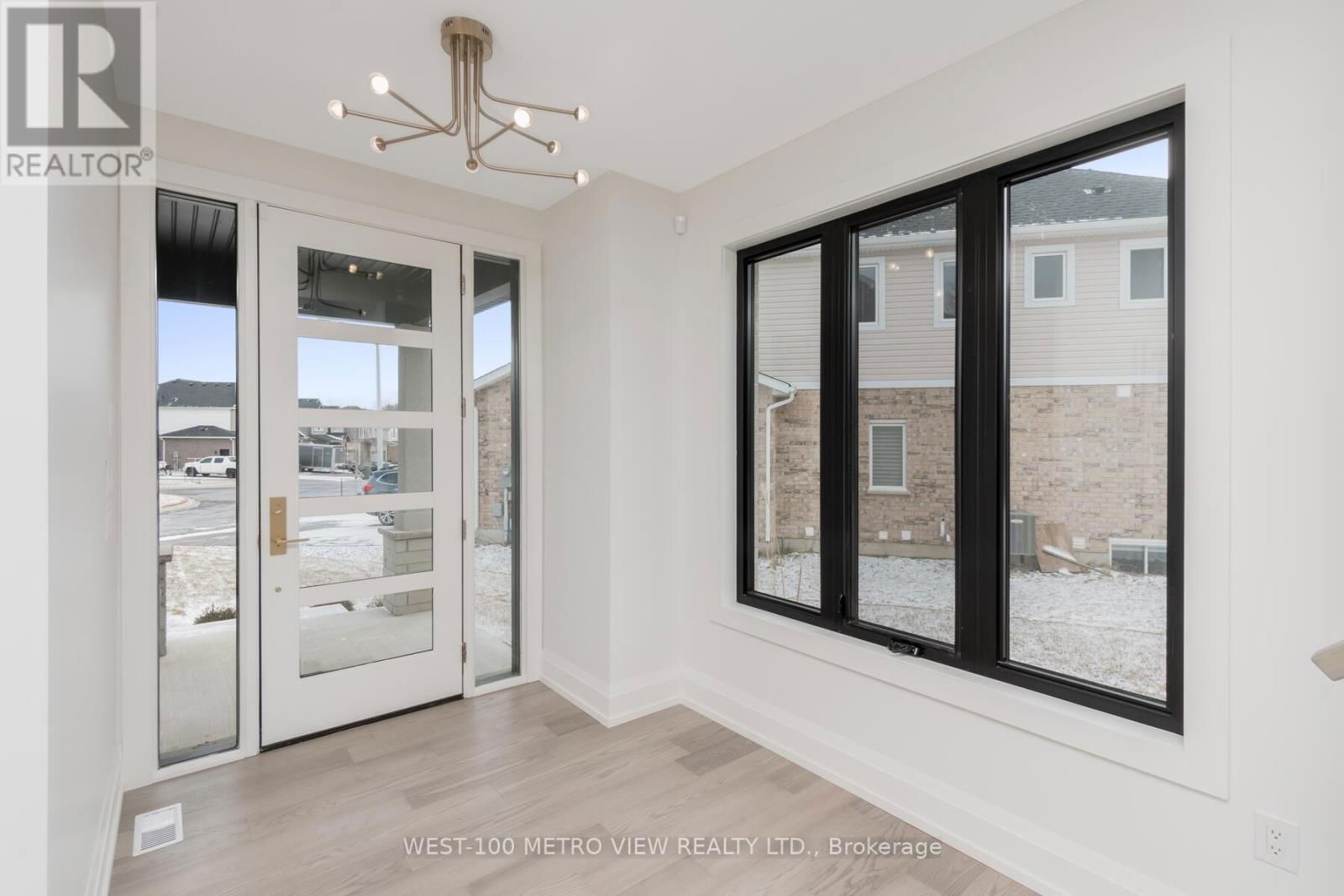 3607 CAROLINIA COURT Image 5