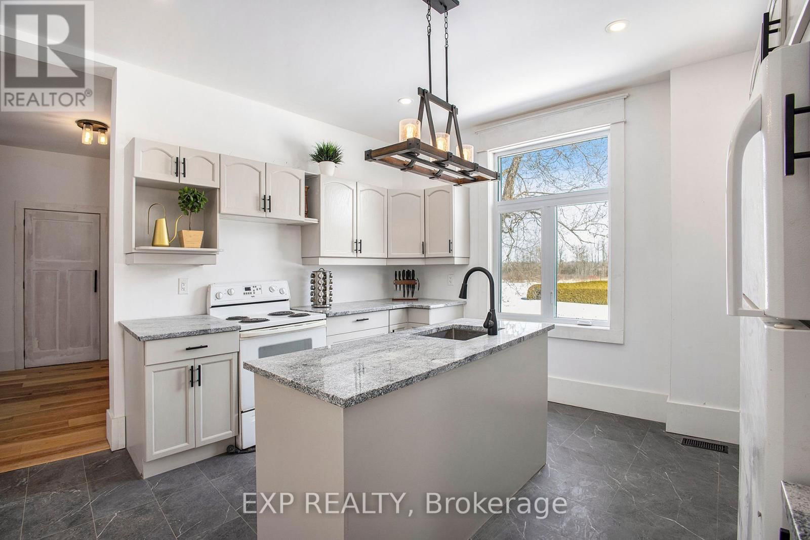 52 HUNTERS ROAD Image 10