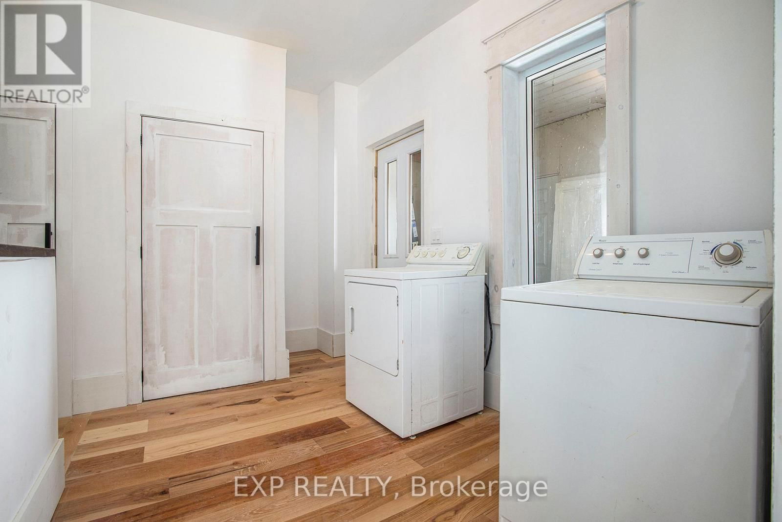 52 HUNTERS ROAD Image 15
