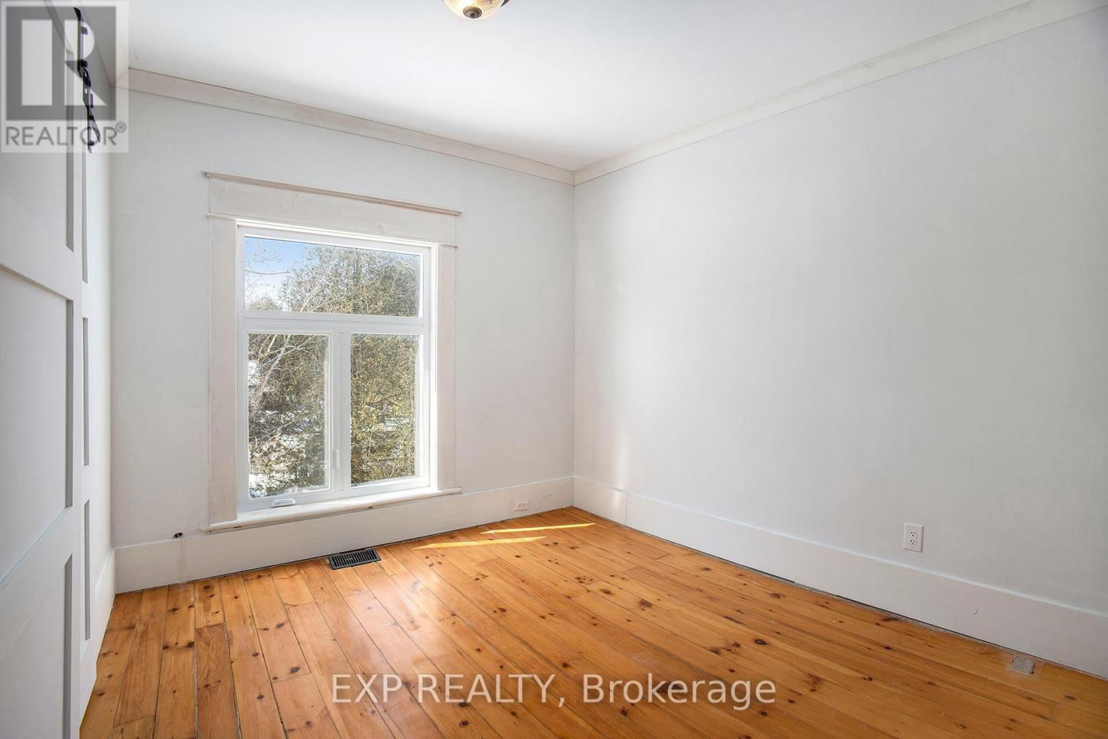 52 HUNTERS ROAD Image 19