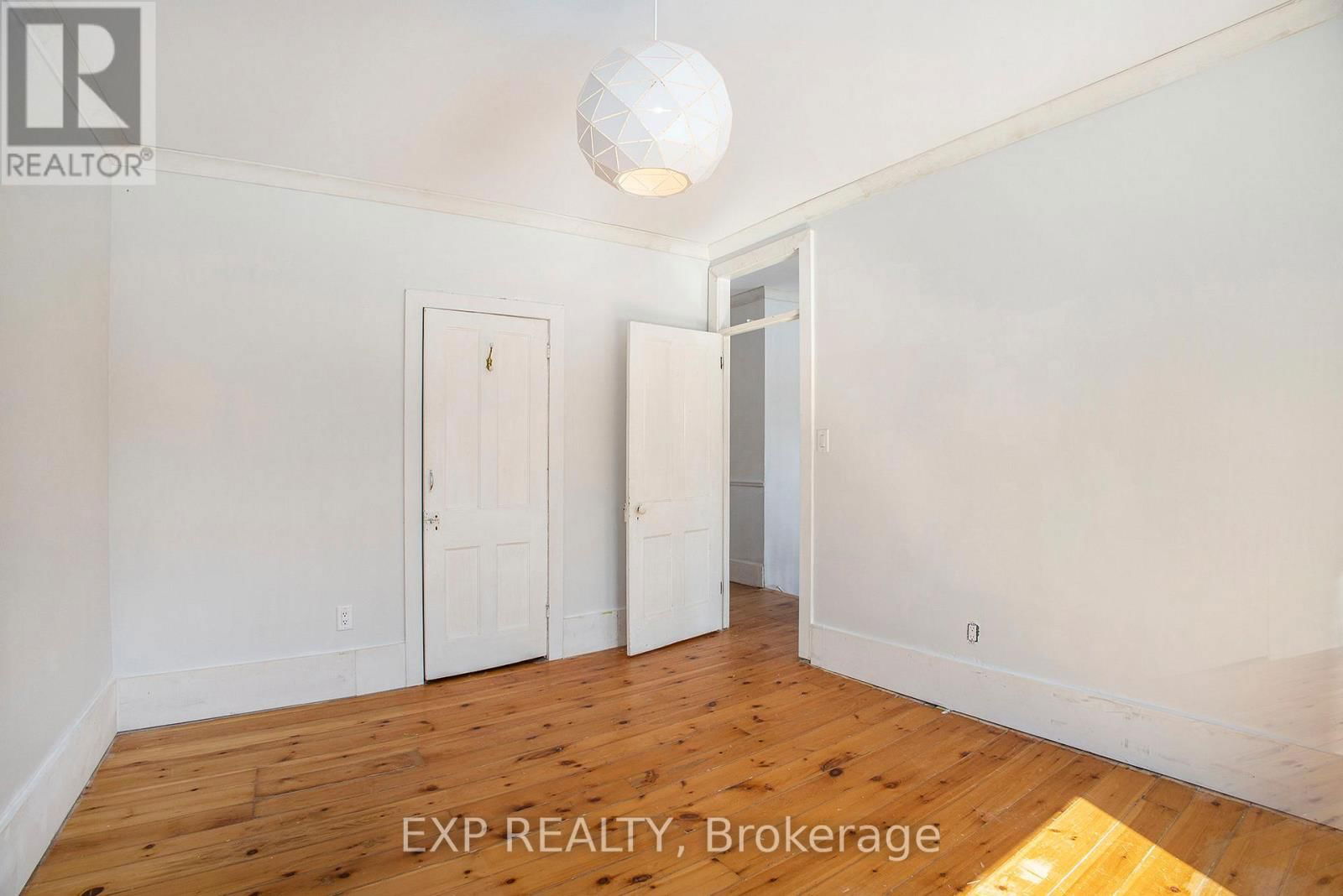 52 HUNTERS ROAD Image 20