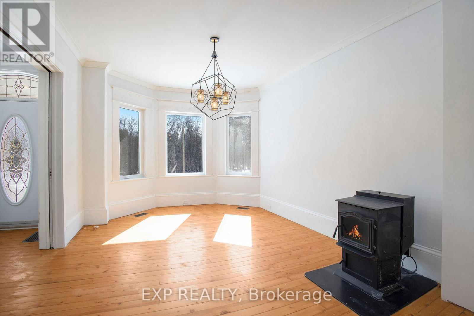 52 HUNTERS ROAD Image 6