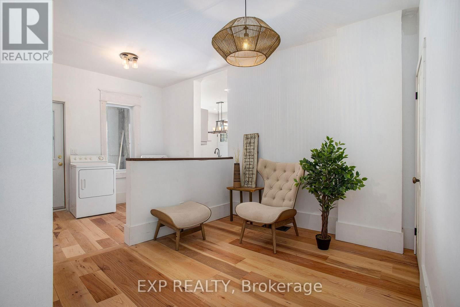 52 HUNTERS ROAD Image 8