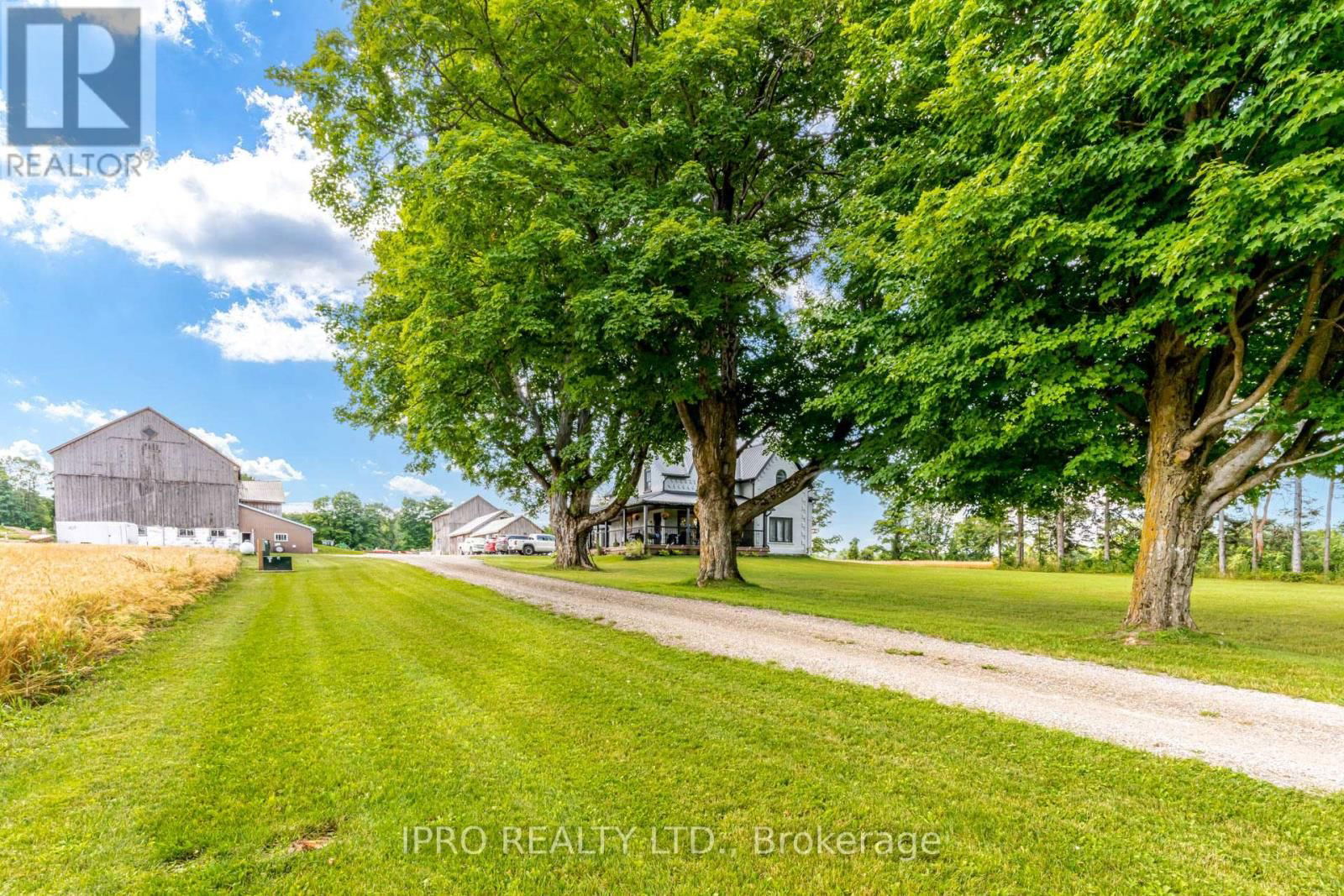 403428 GREY RD 4 ROAD Image 1