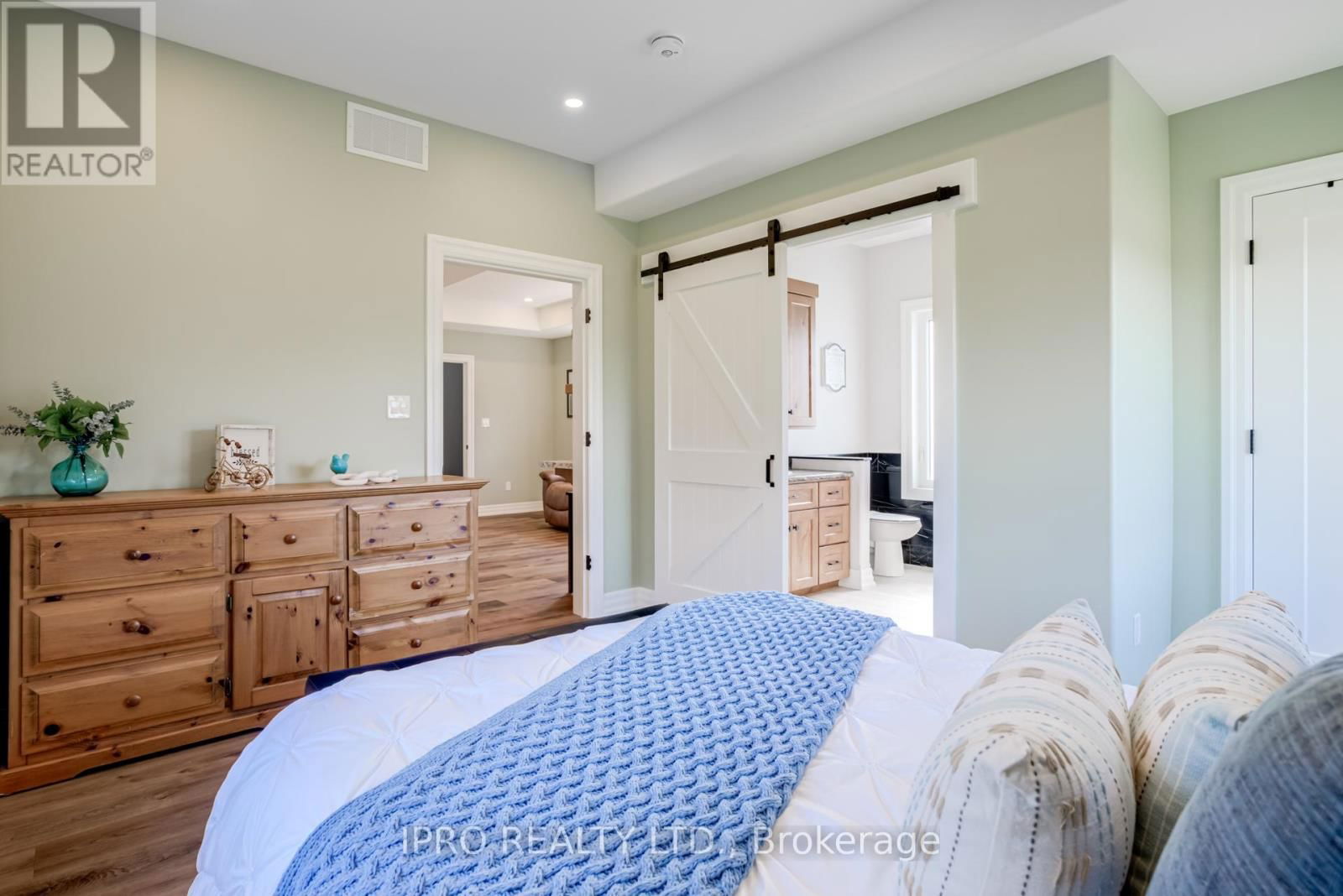 403428 GREY RD 4 ROAD Image 14
