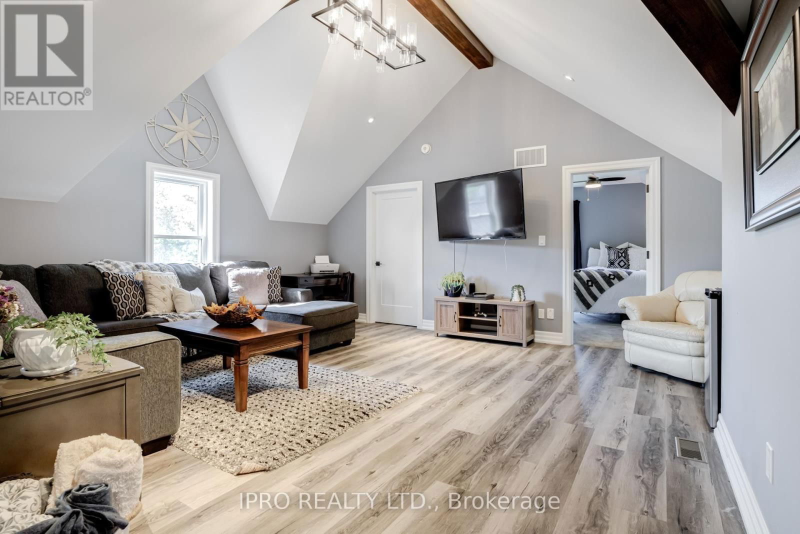 403428 GREY RD 4 ROAD Image 9