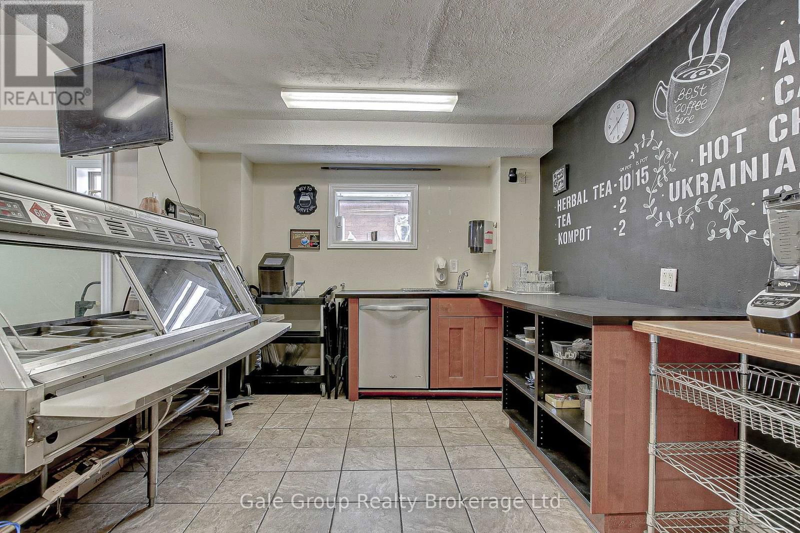 18 ELGIN STREET Image 10